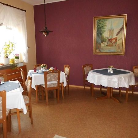 Hotel Garni Am Heuberg 에슈베게 외부 사진