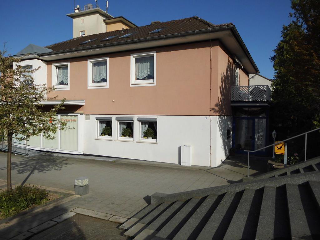 Hotel Garni Am Heuberg 에슈베게 외부 사진