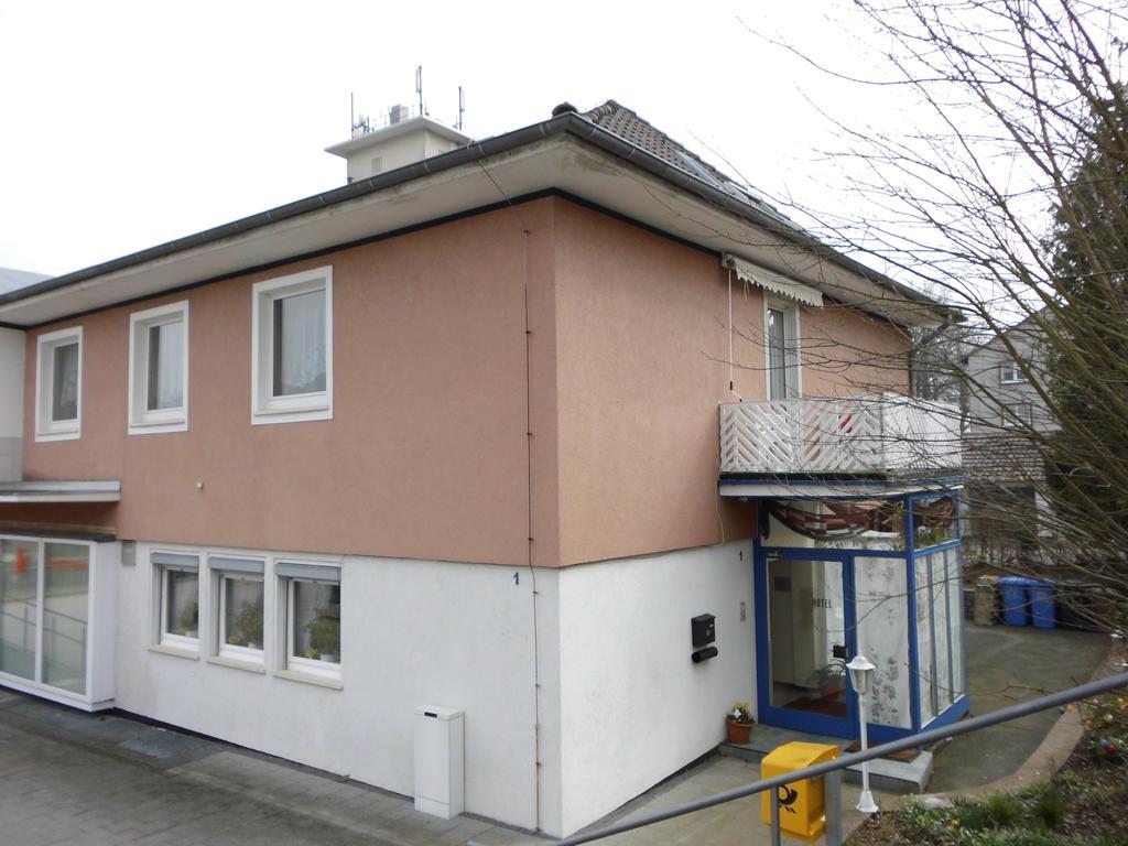 Hotel Garni Am Heuberg 에슈베게 외부 사진