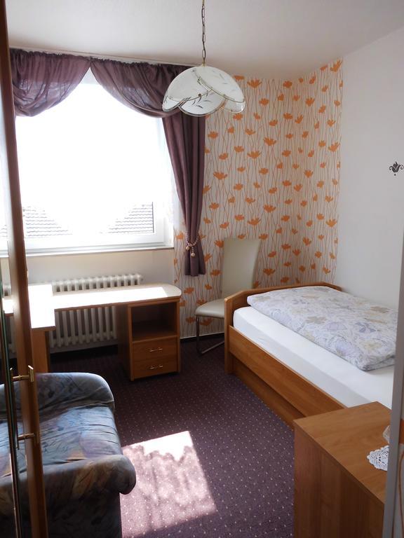 Hotel Garni Am Heuberg 에슈베게 외부 사진