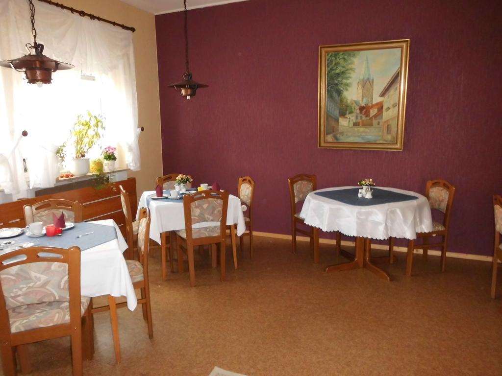 Hotel Garni Am Heuberg 에슈베게 외부 사진