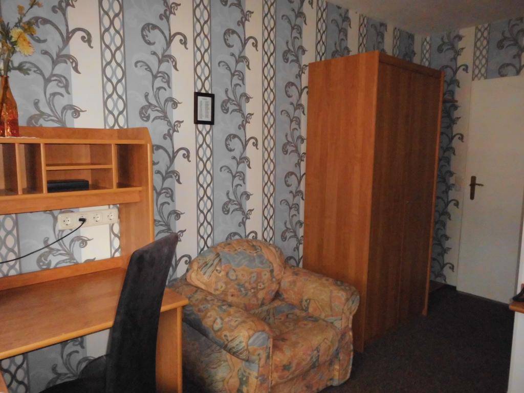 Hotel Garni Am Heuberg 에슈베게 외부 사진